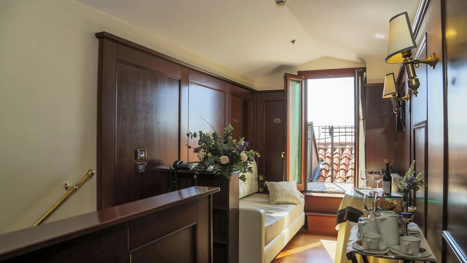 Hotel Bucintoro Venice 4*,  Italy