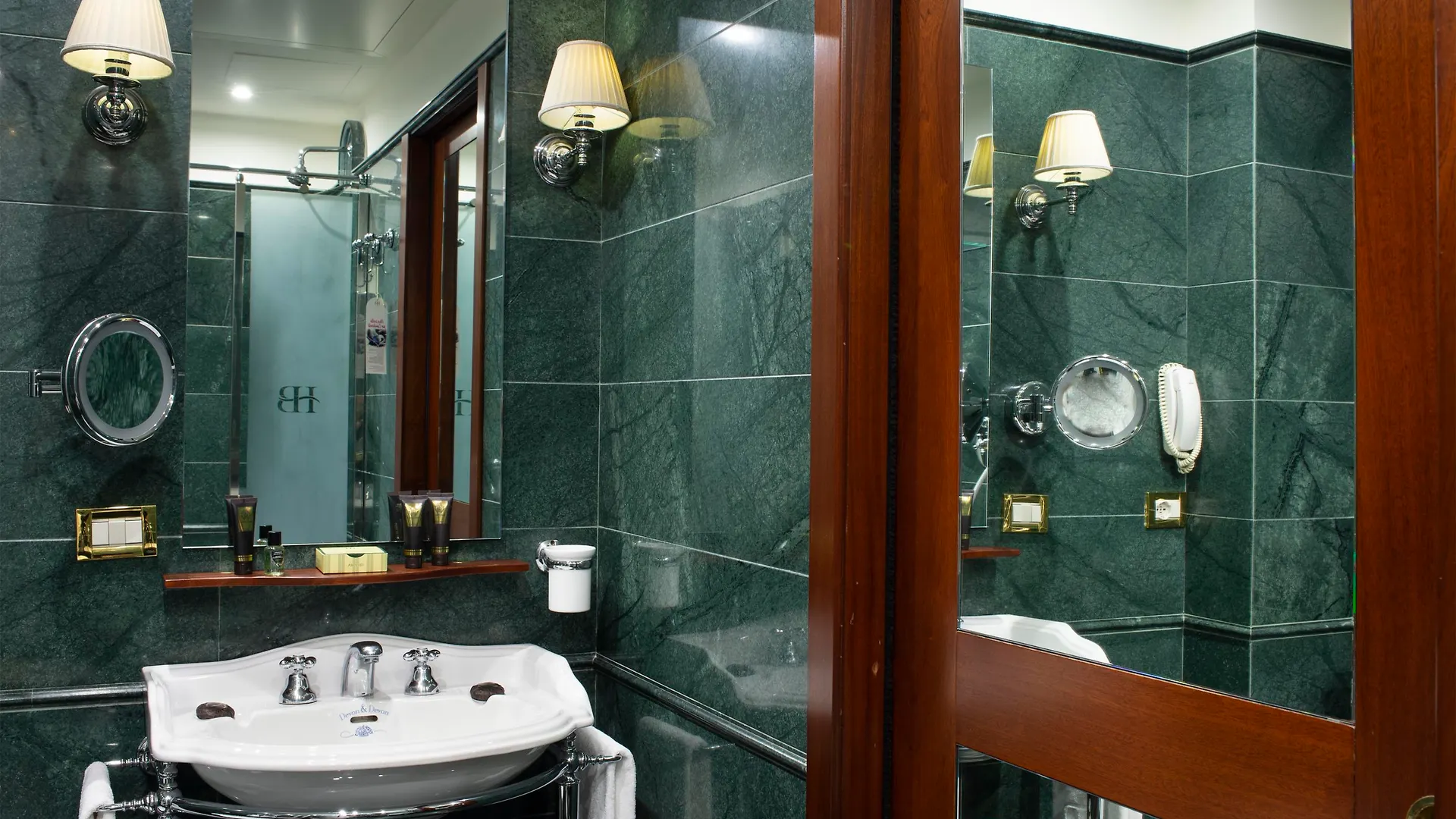 Hotel Bucintoro Venice 4*,