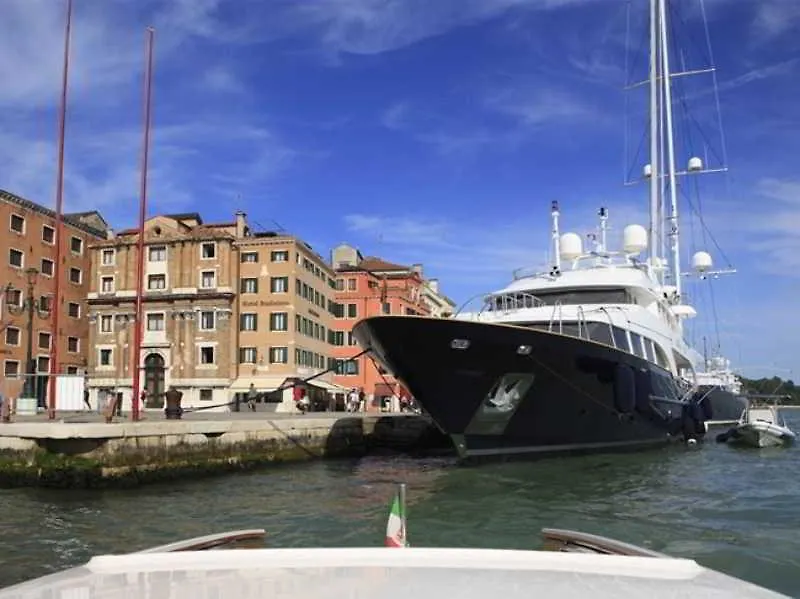Hotel Bucintoro Venice