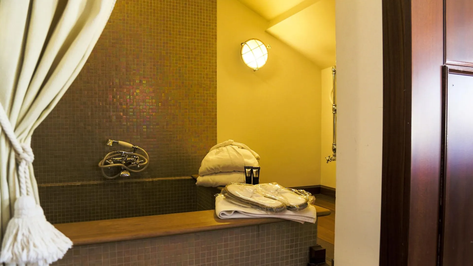 Hotel Bucintoro Венеция Италия